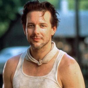 Mickey Rourke’s Shocking Transformation: From Hollywood Heartthrob to Tragic Figure – You Won’t Believe What He Looks Like Now!