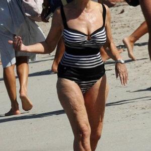 How a 68-Year-Old Woman’s Beach Photo Taught Her Family a Lesson in Grace and Self-Respect